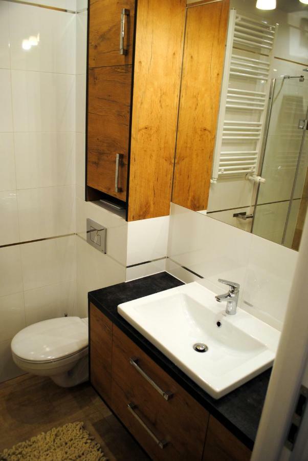 Apartament Zwyciestwa 98 コシャリン エクステリア 写真
