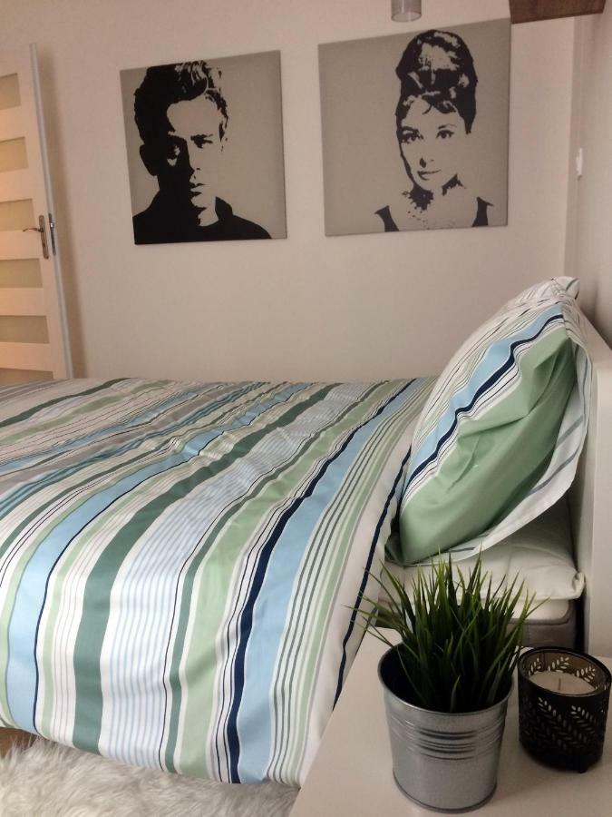 Apartament Zwyciestwa 98 コシャリン エクステリア 写真