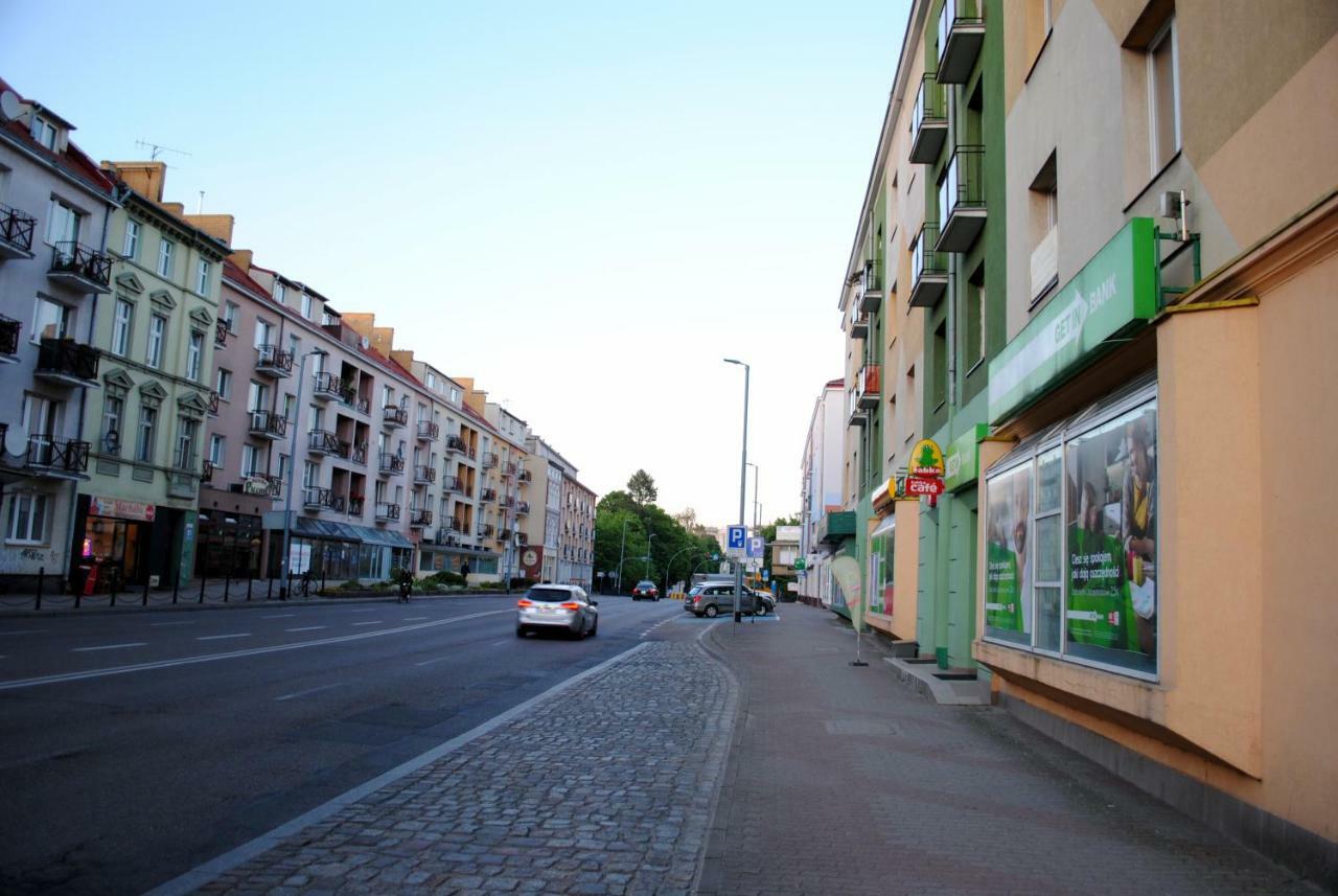Apartament Zwyciestwa 98 コシャリン エクステリア 写真